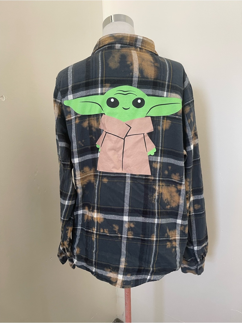 Star Wars Men's Black Plaid Button-Down Shirt with Green Character Graphic